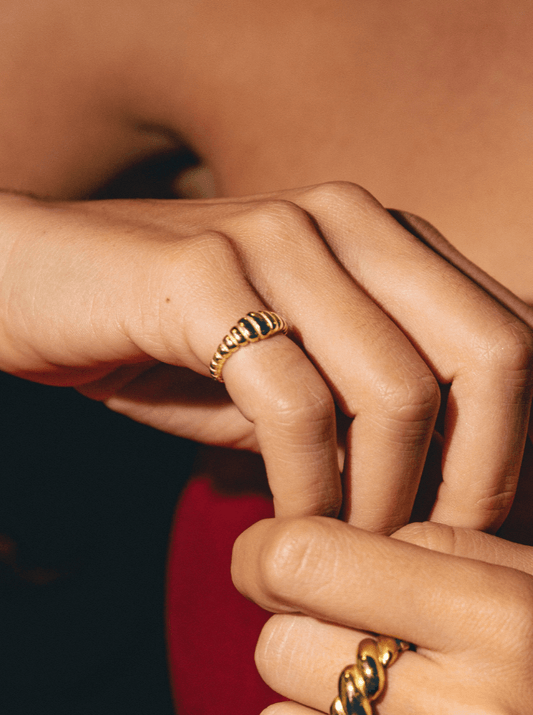 Anel Graça | Mindinho | Dourado - APURO + QUEI