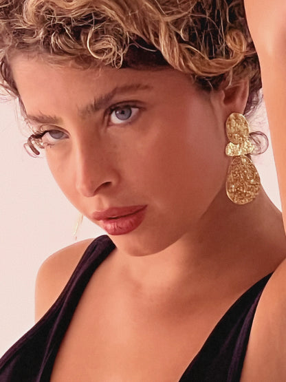 Brincos Her Vibe Is Pretty | Dourados